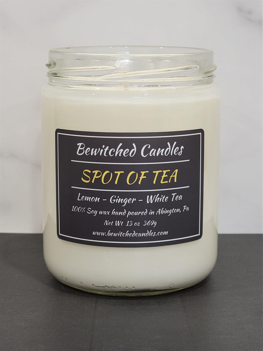 100% Soy wax candle hand poured in our USA made glass jars using premium fragrance oils cotton wicks with hints of Lemon, Ginger, White Tea